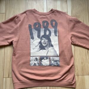 Taylor Swift 1989 Sweatshirt 2XL Pink Crewneck Graphic Merch Pop Tour Album